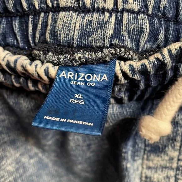 Boys knit shorts - Picture 3 of 3